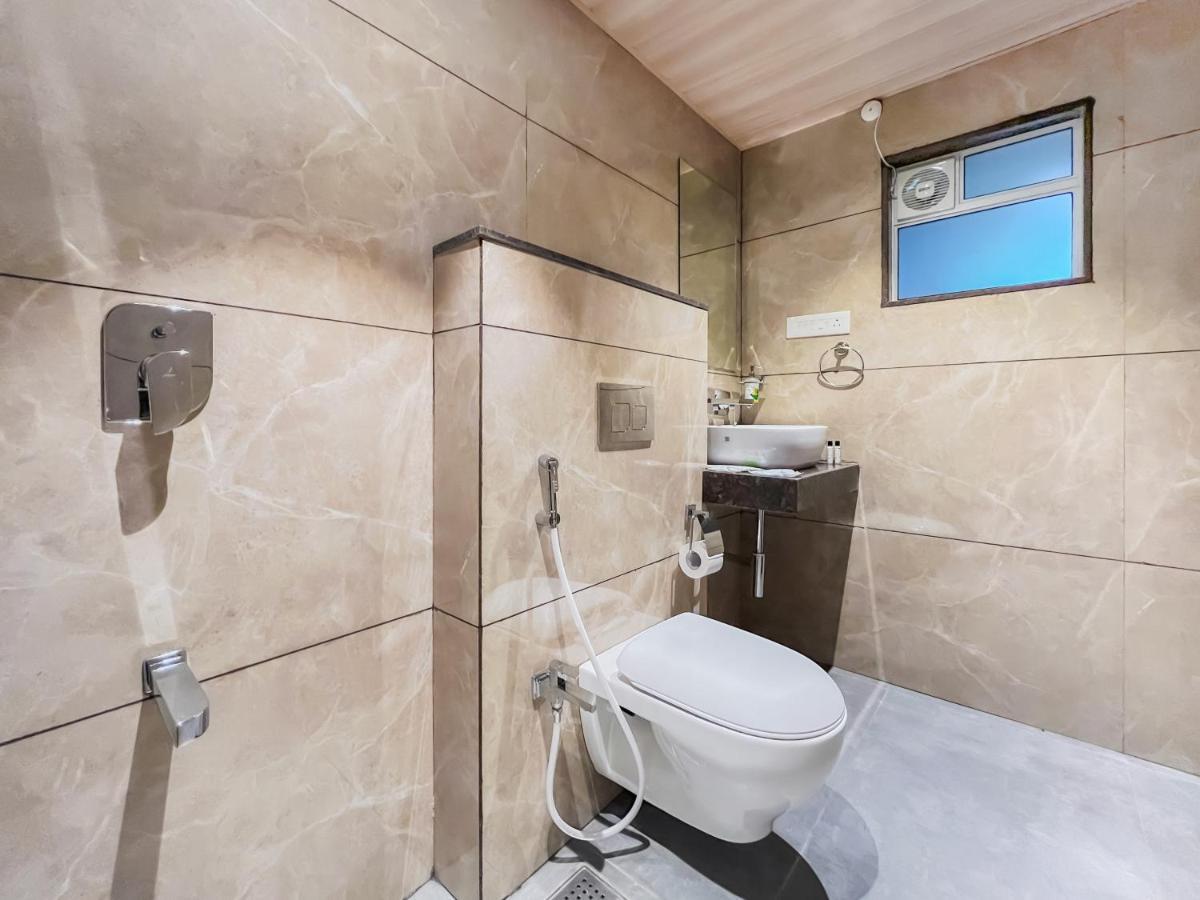 Treebo Serenity Inn, Koregaon Park Πούνε Εξωτερικό φωτογραφία