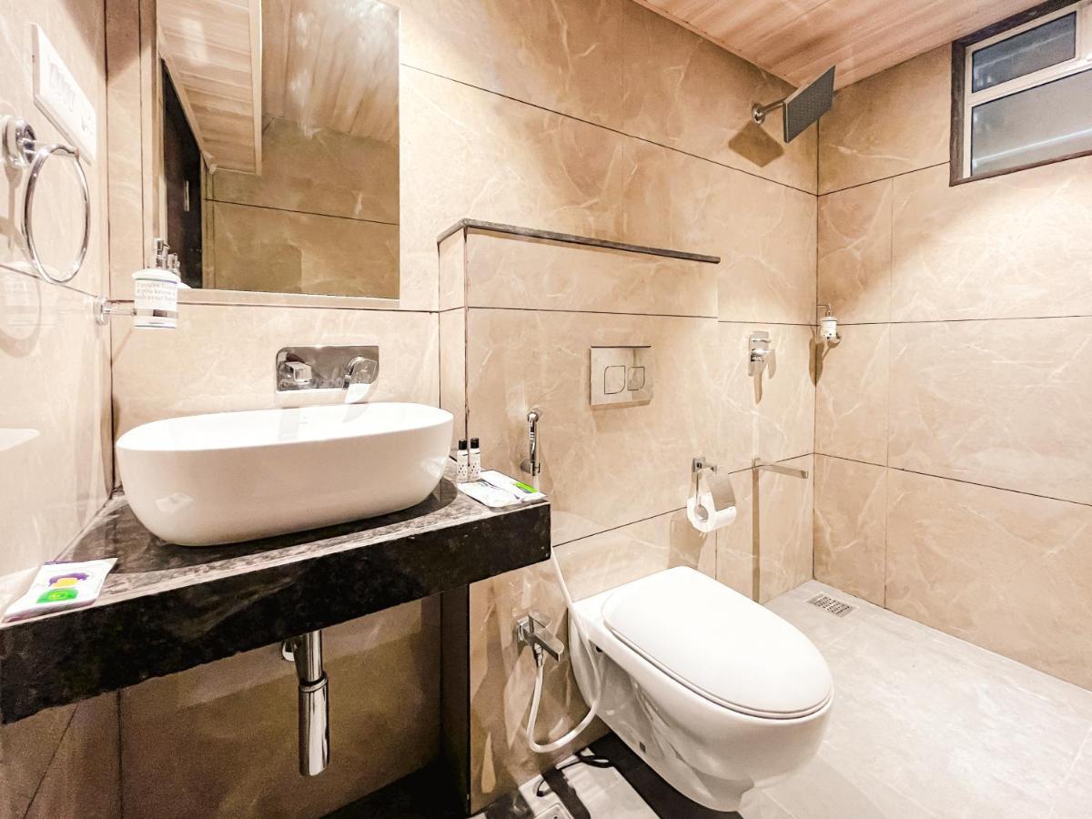 Treebo Serenity Inn, Koregaon Park Πούνε Εξωτερικό φωτογραφία