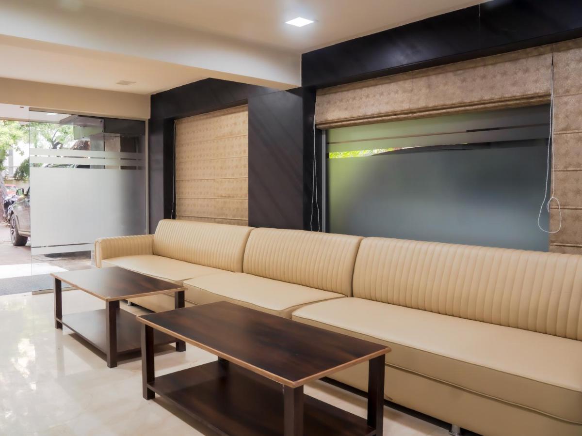 Treebo Serenity Inn, Koregaon Park Πούνε Εξωτερικό φωτογραφία